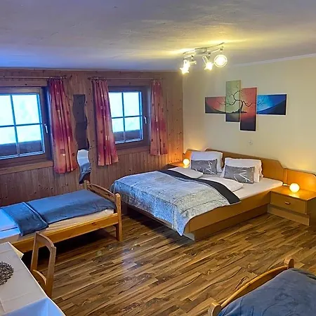 Reiterhof Familie Laubichler Bed & Breakfast