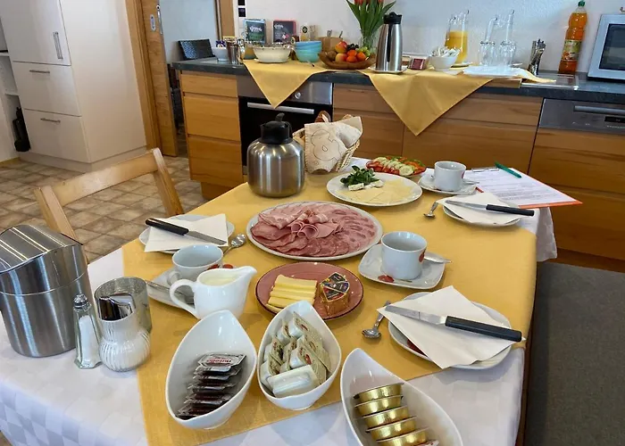 Reiterhof Familie Laubichler 住宿加早餐酒店