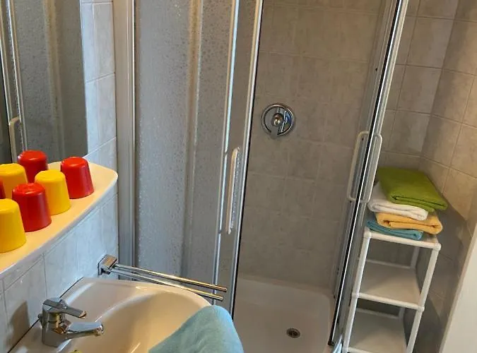 Reiterhof Familie Laubichler 住宿加早餐酒店 斯拉德明